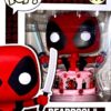 funko-pop-deadpool-in-cake-776