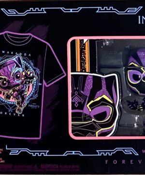 pop-tee-marvel-studios-infinity-saga-blackpanther-black-light-891